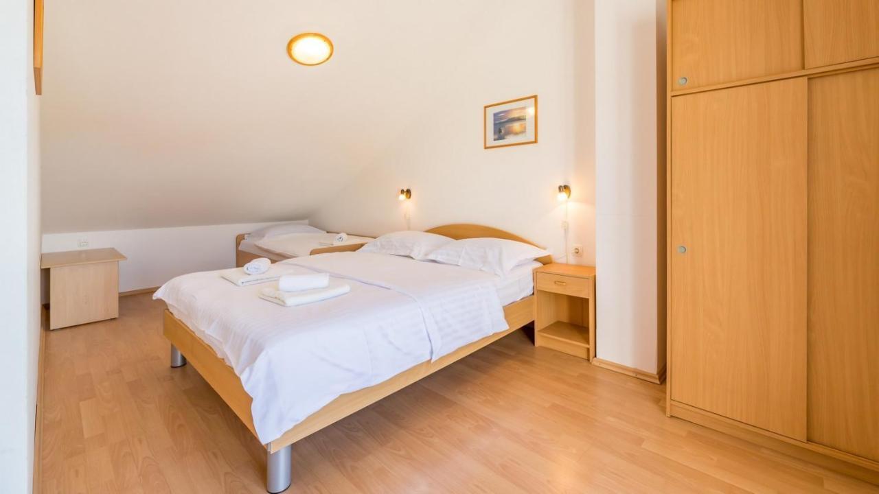 Damir & Gordana Apartment Baska  Ngoại thất bức ảnh