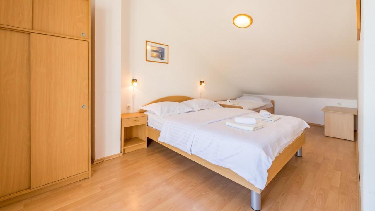 Damir & Gordana Apartment Baska  Ngoại thất bức ảnh
