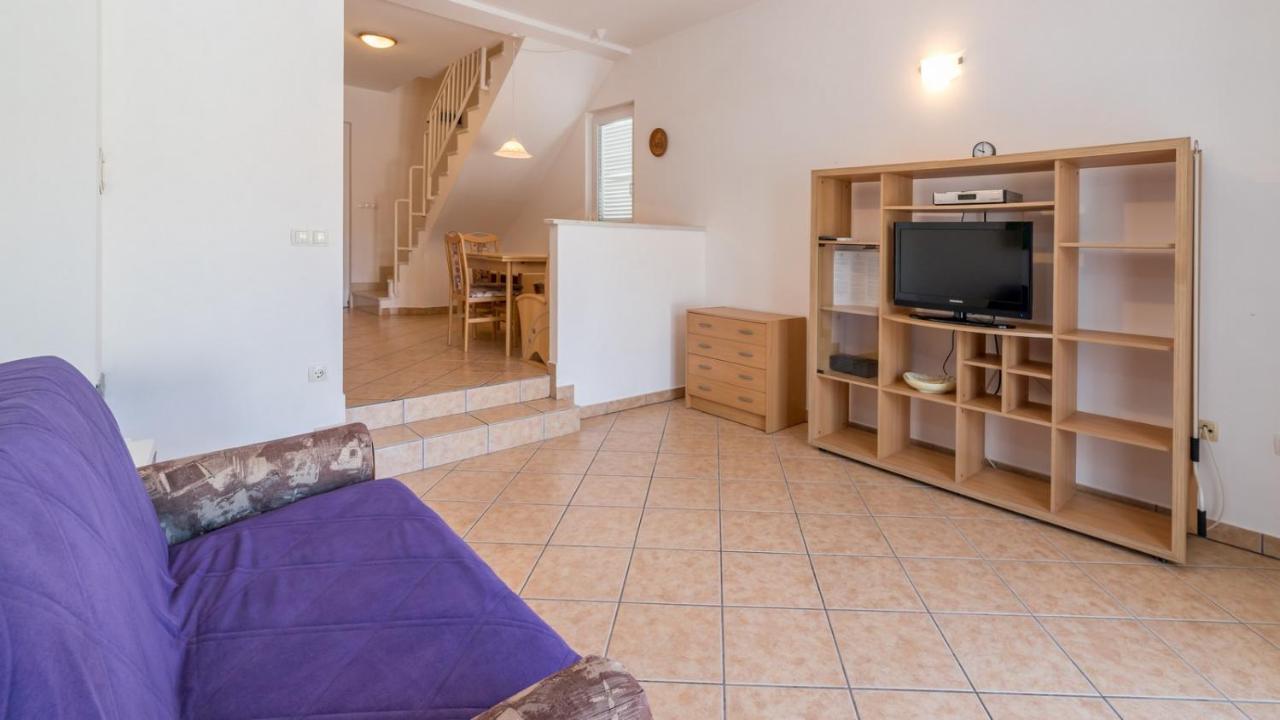 Damir & Gordana Apartment Baska  Ngoại thất bức ảnh